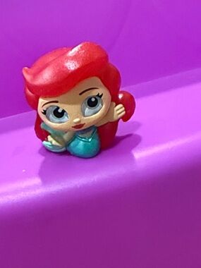 Little Mermaid Disney DoorableMini Figure Toy - Red Hair, Teal Outfit